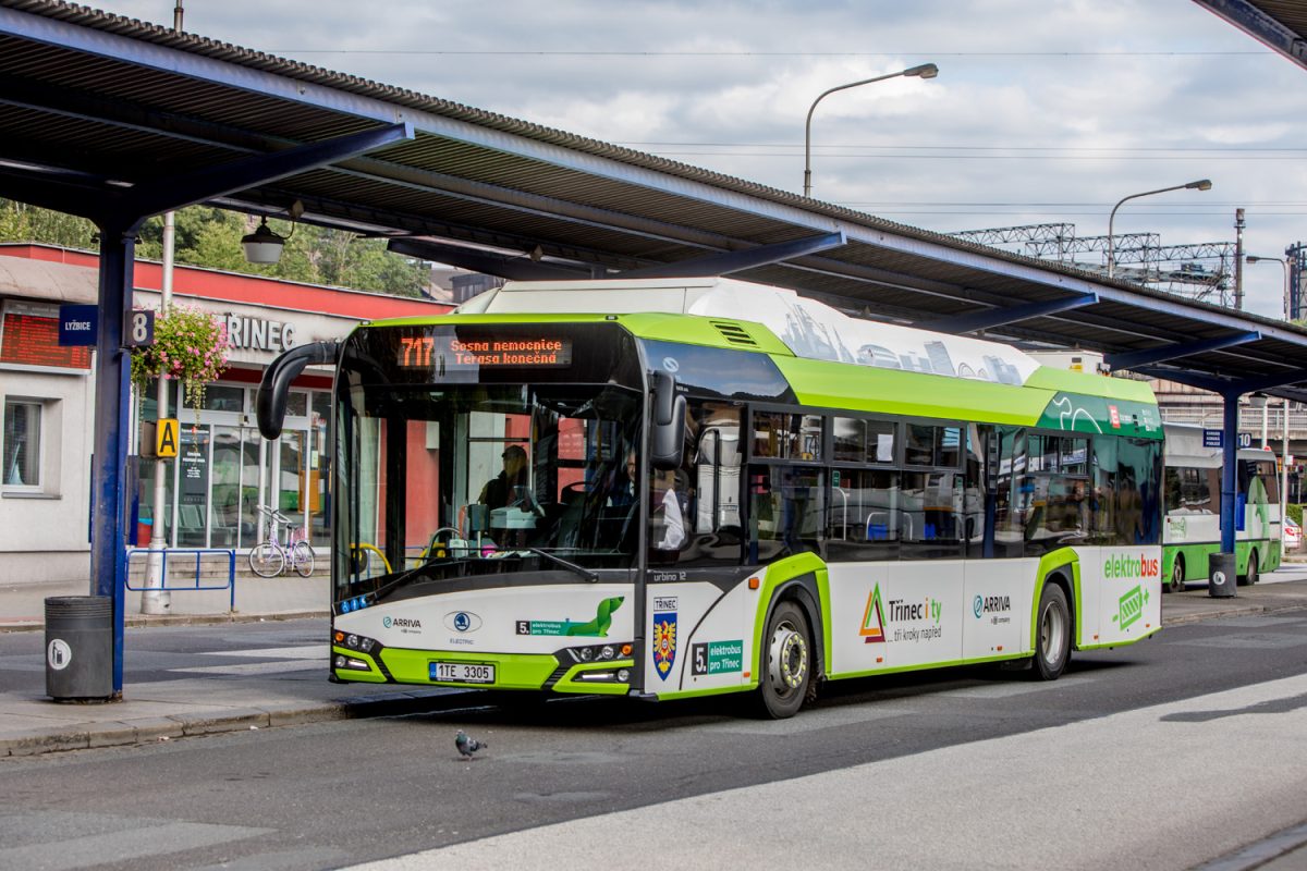Ekologické elektrobusy nakoupila s podporou IROP společnost ARRIVA pro MHD v Třinci.